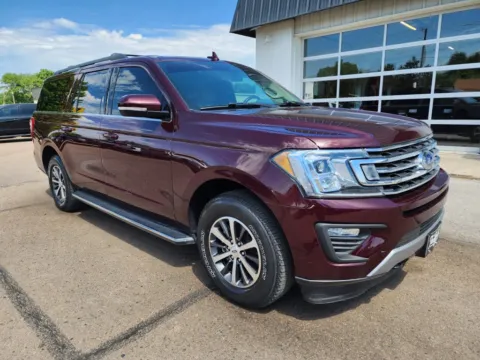 Photos of 2020 Ford Expedition MAX XLT Sport Utility 4D for sale in Fremont, NE at Tailgate Motor Co. (Fremont North)