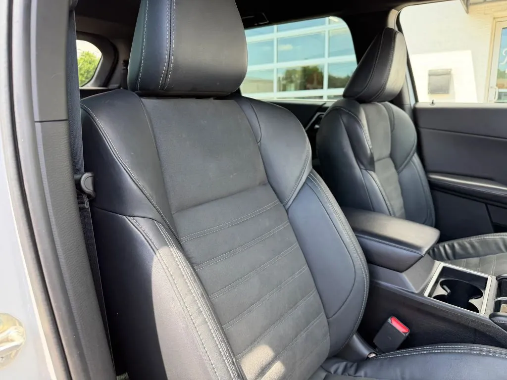 Mitsubishi Outlander photo 11