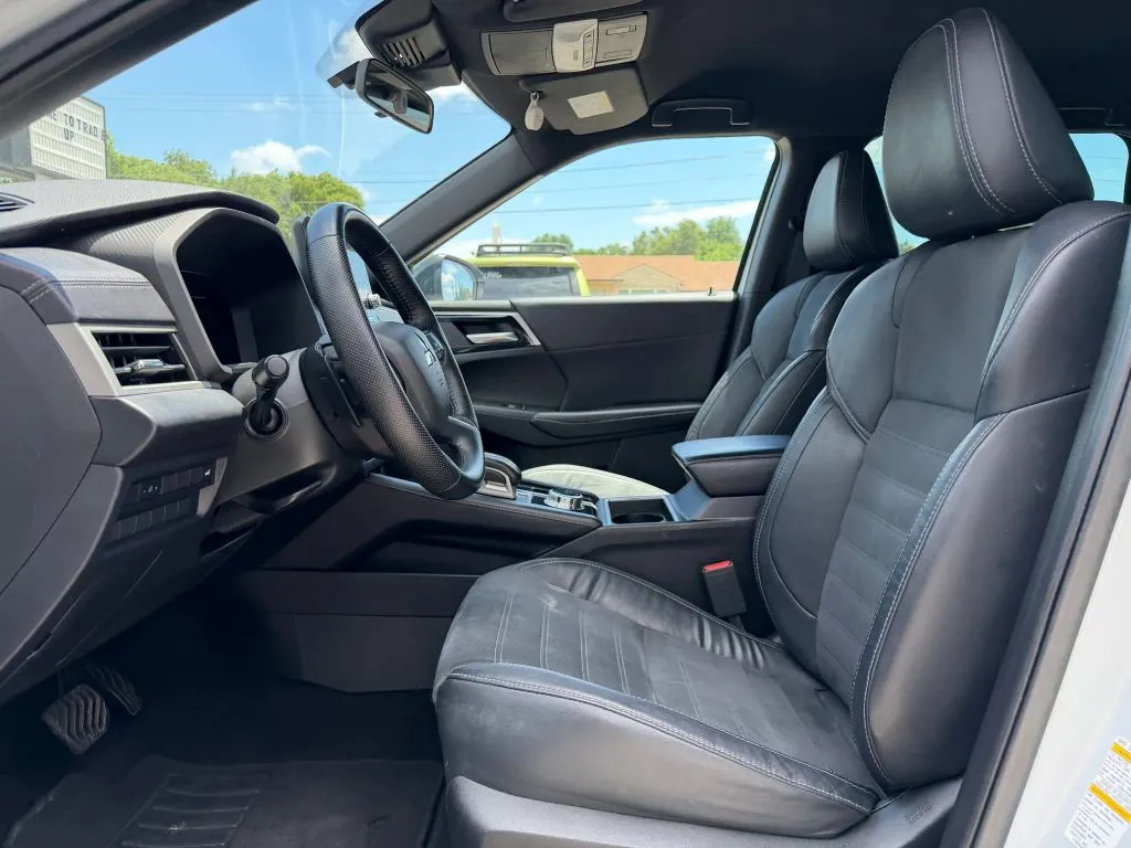 Mitsubishi Outlander photo 17