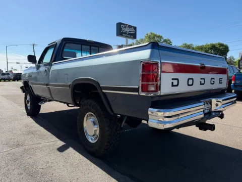 More photos of 1993 Dodge D250 Regular Cab Long Bed at Tailgate Motor Co. (Fremont North), NE