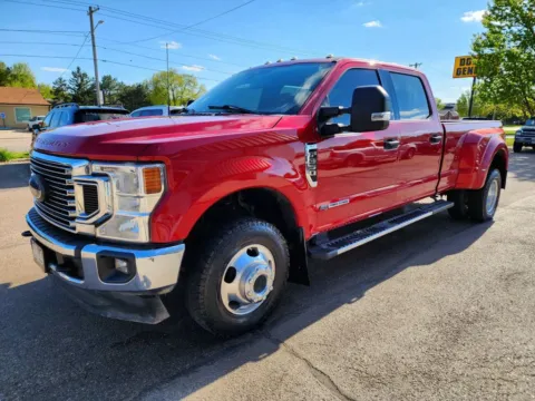More photos of 2022 Ford F350 Super Duty Crew Cab XLT Pickup 4D 8 ft at Tailgate Motor Co. (Fremont North), NE