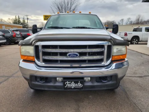 Another view of 2001 Ford F350 Super Duty Super Cab Long Bed for sale in Fremont, NE at Tailgate Motor Co. (Fremont North)