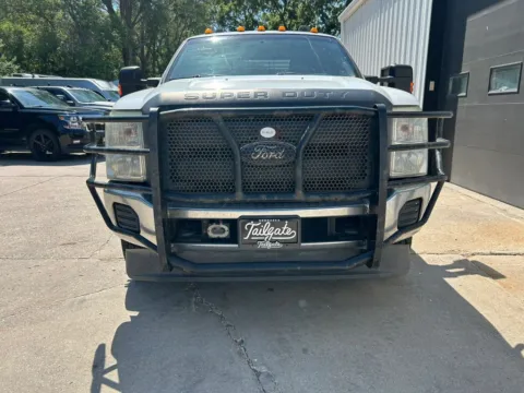 Another view of 2015 Ford F350 Super Duty Super Cab XL Pickup 4D 8 ft for sale in Fremont, NE at Tailgate Motor Co. (Fremont North)