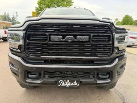 Another view of 2019 Ram 2500 Crew Cab Laramie Pickup 4D 6 1/3 ft for sale in Fremont, NE at Tailgate Motor Co. (Fremont North)