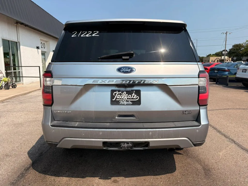 Ford Expedition photo 6