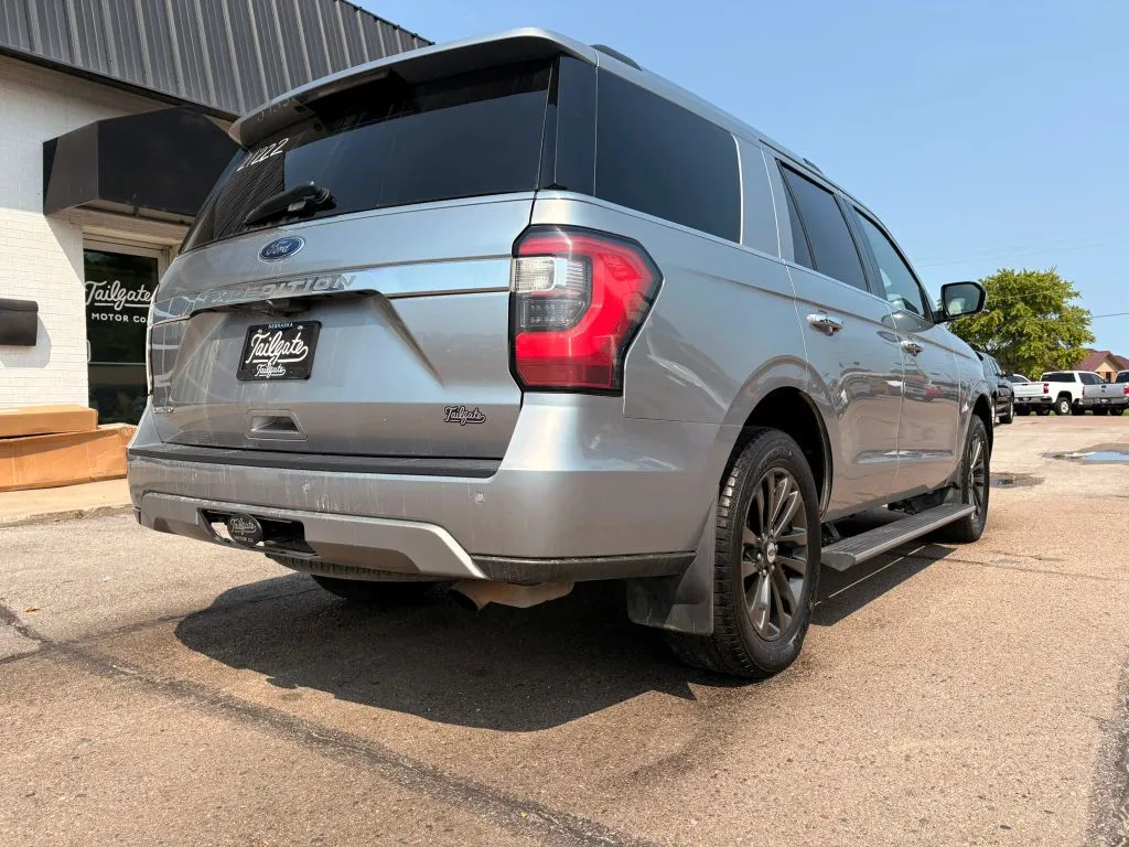 Ford Expedition photo 7