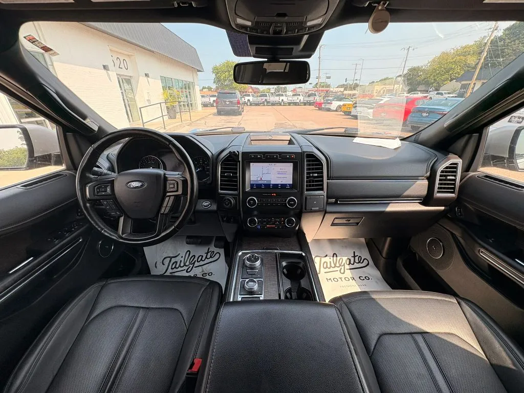 Ford Expedition photo 18