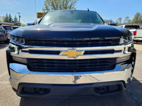 Another view of 2021 Chevrolet Silverado 1500 Crew Cab LT Pickup 4D 5 3/4 ft for sale in Fremont, NE at Tailgate Motor Co. (Fremont North)
