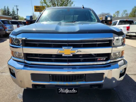 Another view of 2018 Chevrolet Silverado 2500 HD Crew Cab LTZ Pickup 4D 6 1/2 ft for sale in Fremont, NE at Tailgate Motor Co. (Fremont North)