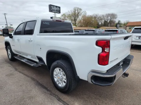 More photos of 2024 Chevrolet Silverado 2500 HD Crew Cab LT Pickup 4D 6 1/2 ft at Tailgate Motor Co. (Fremont North), NE