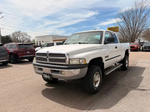 Another view of 2002 Dodge Ram 2500 Quad Cab Short Bed for sale in Fremont, NE at Tailgate Motor Co. (Fremont North)