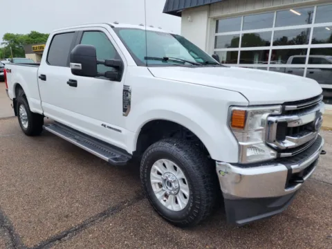 Photos of 2020 Ford F250 Super Duty Crew Cab XL Pickup 4D 6 3/4 ft for sale in Fremont, NE at Tailgate Motor Co. (Fremont North)