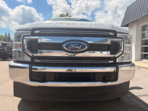 Another view of 2020 Ford F250 Super Duty Crew Cab XL Pickup 4D 6 3/4 ft for sale in Fremont, NE at Tailgate Motor Co. (Fremont North)
