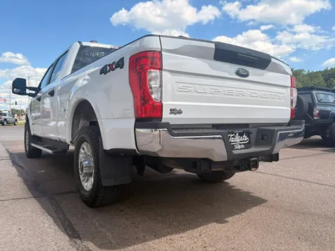 More photos of 2020 Ford F250 Super Duty Crew Cab XL Pickup 4D 6 3/4 ft at Tailgate Motor Co. (Fremont North), NE