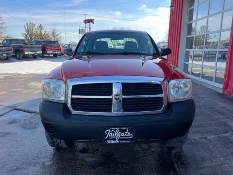 Another view of 2006 Dodge Dakota Quad Cab ST Pickup 4D 5 1/2 ft for sale in Fremont, NE at Tailgate Motor Co. (Fremont North)