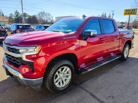 More photos of 2022 Chevrolet Silverado 1500 Crew Cab LT Pickup 4D 5 3/4 ft at Tailgate Motor Co. (Fremont North), NE