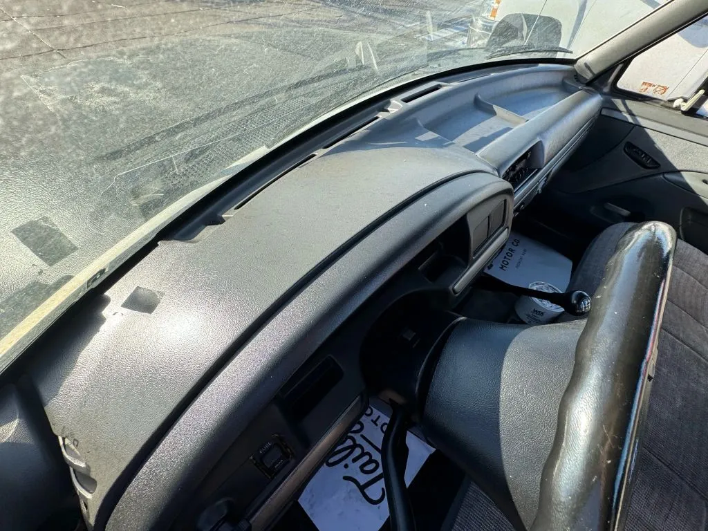 1993 Ford F-250 - Photo 19