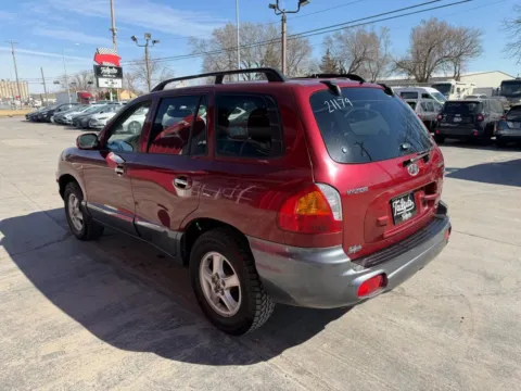 More photos of 2004 Hyundai Santa Fe LX Sport Utility 4D at Tailgate Motor Co. (Fremont North), NE