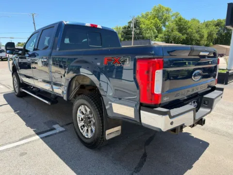 More photos of 2017 Ford F250 Super Duty Crew Cab Lariat Pickup 4D 6 3/4 ft at Tailgate Motor Co. (Fremont North), NE