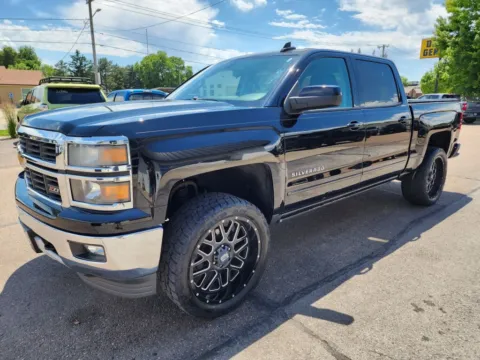 More photos of 2015 Chevrolet Silverado 1500 Crew Cab Z71 LT Pickup 4D 5 3/4 ft at Tailgate Motor Co. (Fremont North), NE