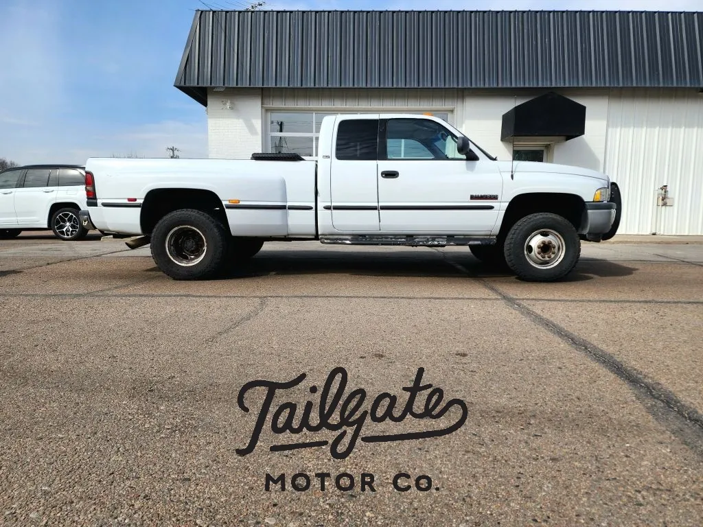 White 1999 Dodge Ram 3500 Quad Cab Long Bed for sale in Fremont, NE