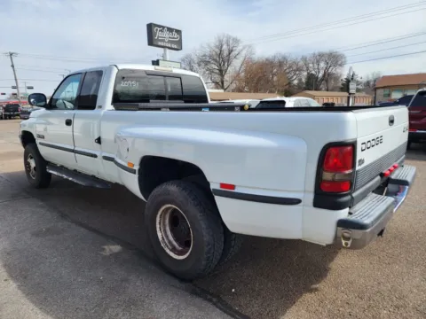 More photos of 1999 Dodge Ram 3500 Quad Cab Long Bed at Tailgate Motor Co. (Fremont North), NE