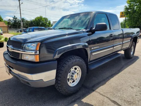 More photos of 2003 Chevrolet Silverado 2500 HD Extended Cab LS Pickup 4D 8 ft at Tailgate Motor Co. (Fremont North), NE