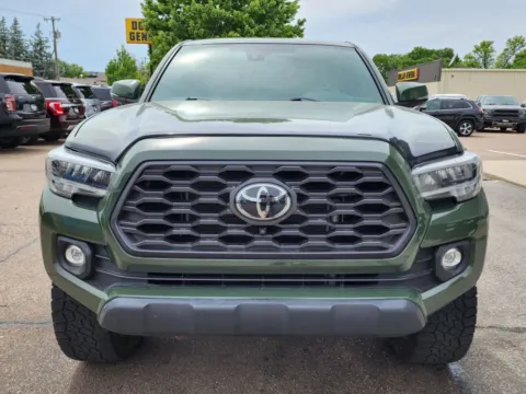 Another view of 2022 Toyota Tacoma Double Cab TRD Off-Road Pickup 4D 6 ft for sale in Fremont, NE at Tailgate Motor Co. (Fremont North)