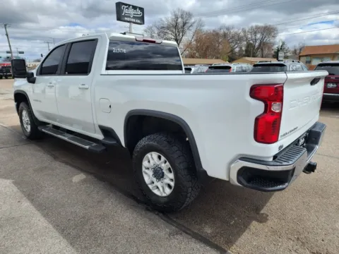 More photos of 2024 Chevrolet Silverado 2500 HD Crew Cab LT Pickup 4D 6 1/2 ft at Tailgate Motor Co. (Fremont North), NE