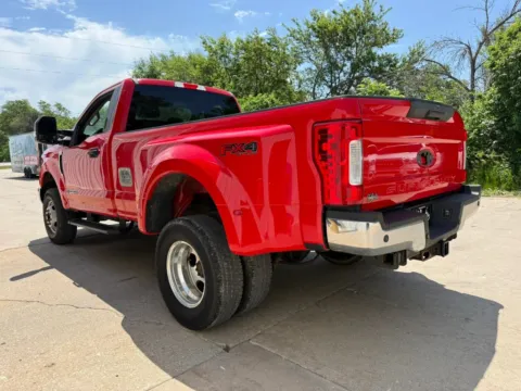More photos of 2018 Ford F350 Super Duty Regular Cab XLT Pickup 2D 8 ft at Tailgate Motor Co. (Wahoo), NE
