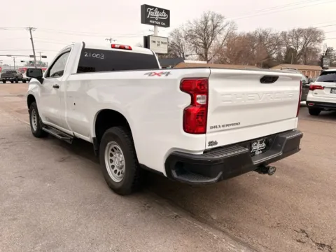 More photos of 2022 Chevrolet Silverado 1500 Regular Cab Work Truck Pickup 2D 8 ft at Tailgate Motor Co. (Fremont North), NE