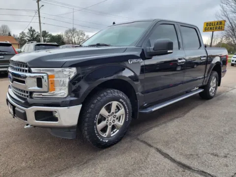 More photos of 2020 Ford F-150 SuperCrew Cab XLT Pickup 4D 5 1/2 ft at Tailgate Motor Co. (Fremont North), NE