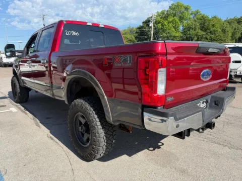 More photos of 2017 Ford F250 Super Duty Crew Cab Lariat Pickup 4D 6 3/4 ft at Tailgate Motor Co. (Fremont North), NE
