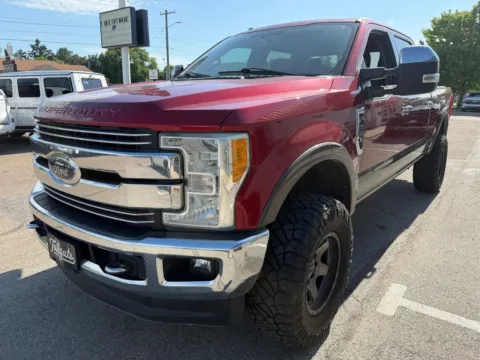 More photos of 2017 Ford F250 Super Duty Crew Cab Lariat Pickup 4D 6 3/4 ft at Tailgate Motor Co. (Fremont North), NE