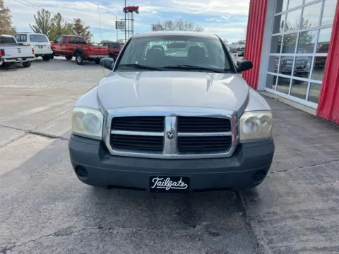 Another view of 2005 Dodge Dakota Quad Cab ST Pickup 4D 5 1/2 ft for sale in Fremont, NE at Tailgate Motor Co. (Fremont North)
