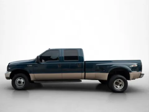 Photos of 1999 Ford F350 Super Duty Crew Cab Long Bed for sale in Fremont, NE at Tailgate Motor Co. (Fremont North)