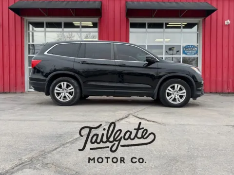 Black 2016 Honda Pilot LX Sport Utility 4D for sale in Fremont, NE