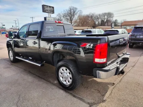 More photos of 2012 GMC Sierra 2500 HD Crew Cab SLT Pickup 4D 6 1/2 ft at Tailgate Motor Co. (Fremont North), NE