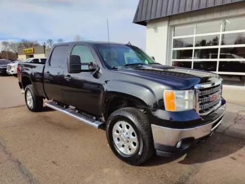 Photos of 2012 GMC Sierra 2500 HD Crew Cab SLT Pickup 4D 6 1/2 ft for sale in Fremont, NE at Tailgate Motor Co. (Fremont North)