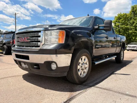 More photos of 2012 GMC Sierra 2500 HD Crew Cab SLT Pickup 4D 6 1/2 ft at Tailgate Motor Co. (Fremont North), NE