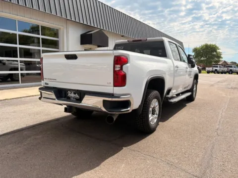 More photos of 2023 Chevrolet Silverado 2500 HD Crew Cab LT Pickup 4D 6 1/2 ft at Tailgate Motor Co. (Fremont North), NE