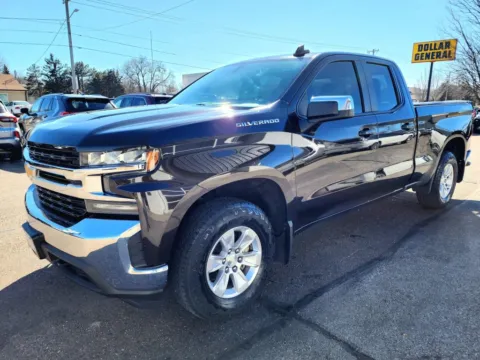 More photos of 2019 Chevrolet Silverado 1500 Double Cab LT Pickup 4D 6 1/2 ft at Tailgate Motor Co. (Fremont North), NE