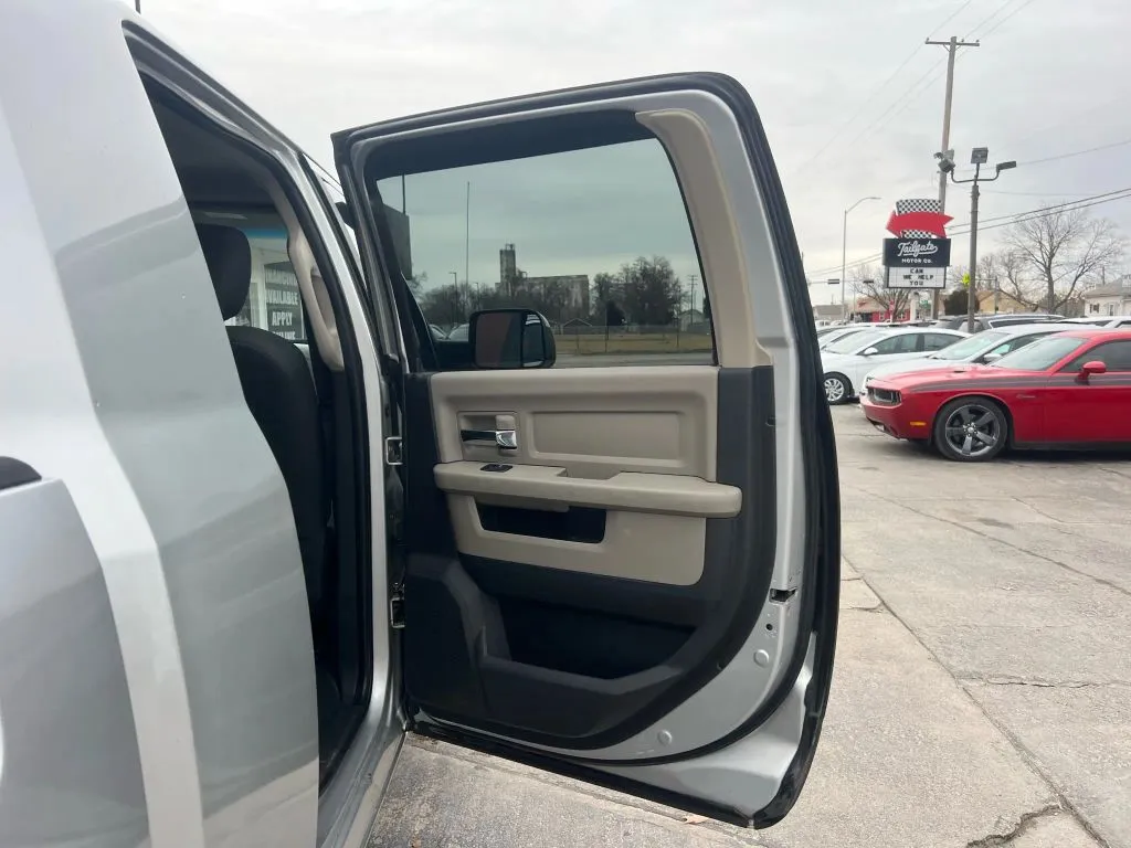 2012 RAM Ram 2500 Pickup SLT - Photo 15