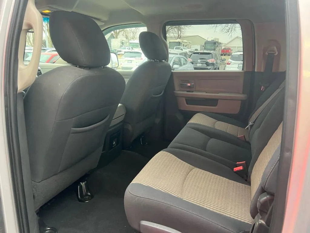 2012 RAM Ram 2500 Pickup SLT - Photo 12