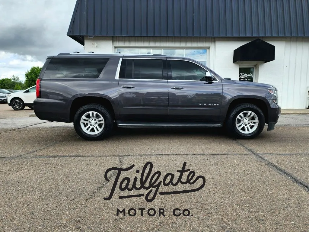 Gray 2018 Chevrolet Suburban Premier Sport Utility 4D for sale in Fremont, NE