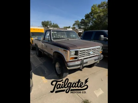 Unknown 1982 Ford F250 XLT Lariat Reg Cab for sale in Fremont, NE