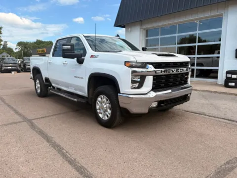 Photos of 2023 Chevrolet Silverado 2500 HD Crew Cab LT Pickup 4D 6 1/2 ft for sale in Fremont, NE at Tailgate Motor Co. (Fremont North)