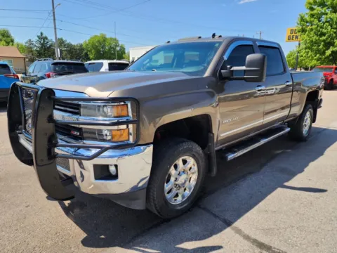 More photos of 2015 Chevrolet Silverado 2500 HD Crew Cab LTZ Pickup 4D 6 1/2 ft at Tailgate Motor Co. (Fremont North), NE