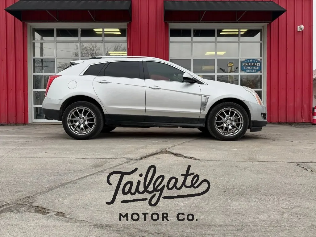 Silver 2013 Cadillac SRX Luxury Collection Sport Utility 4D for sale in Fremont, NE