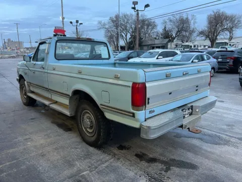 More photos of 1987 Ford F250 XLT Lariat Reg Cab 4WD at Tailgate Motor Co. (Fremont North), NE
